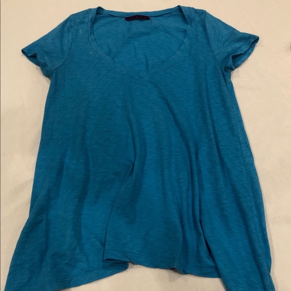 VELVET V-neck T-shirt Trapese style - Picture 4 of 8